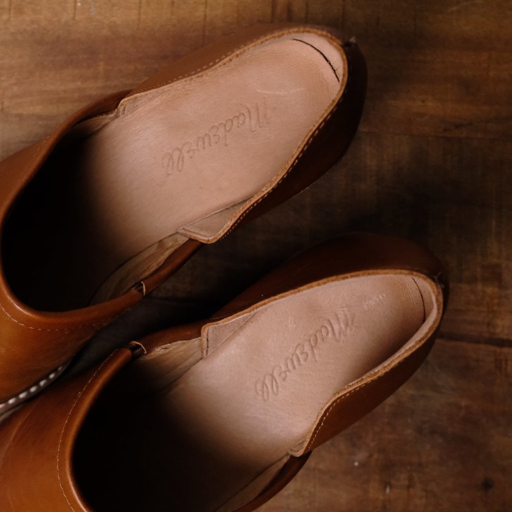 Madewell The Brady Lowcut Bootie - Picture 5 of 9